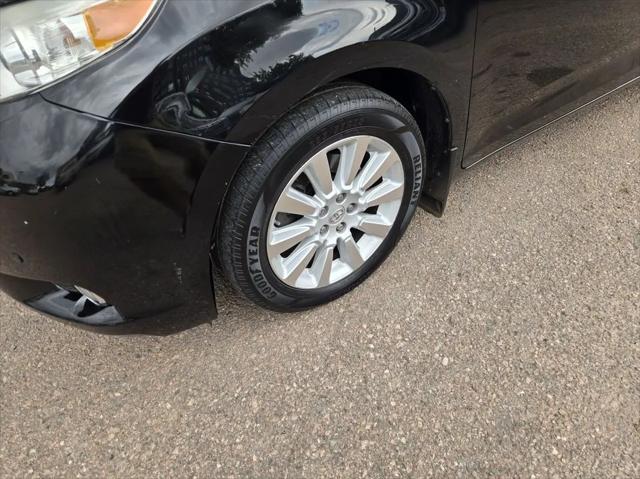 2013 Toyota Sienna Limited 7 Passenger