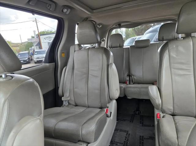 2013 Toyota Sienna Limited 7 Passenger