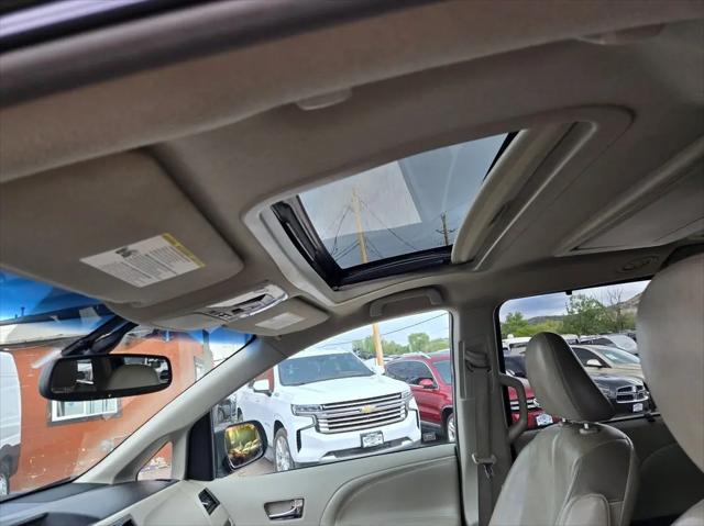 2013 Toyota Sienna Limited 7 Passenger
