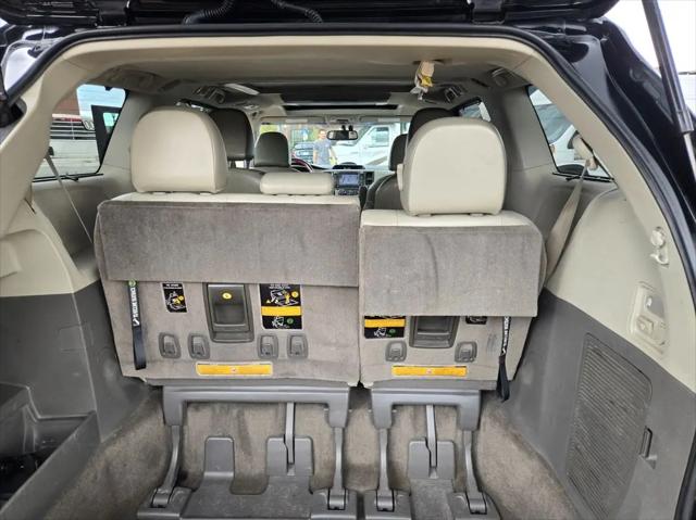 2013 Toyota Sienna Limited 7 Passenger