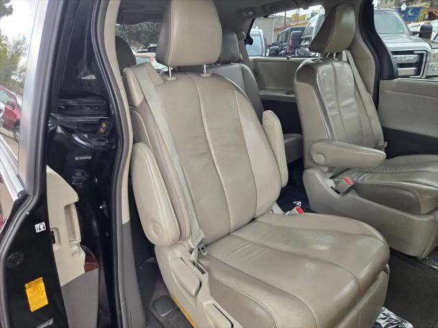2013 Toyota Sienna Limited 7 Passenger