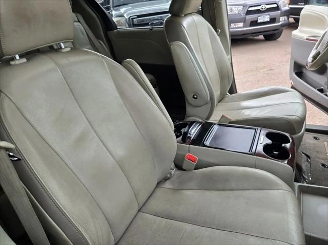 2013 Toyota Sienna Limited 7 Passenger