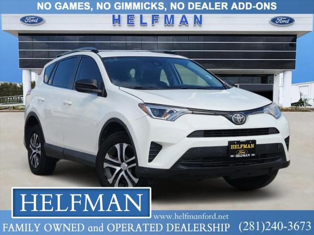 2017 Toyota RAV4 LE for sale in Stafford, TX
