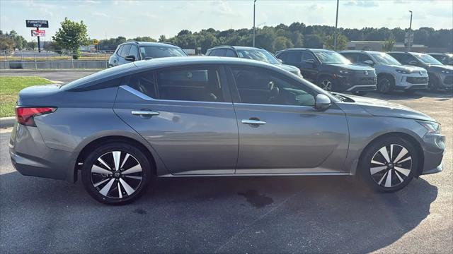 2021 Nissan Altima SV FWD