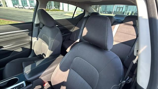 2021 Nissan Altima SV FWD