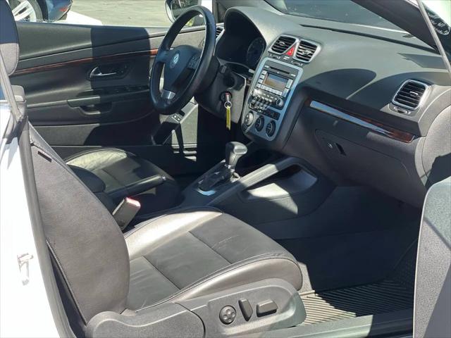 2009 Volkswagen Eos Lux