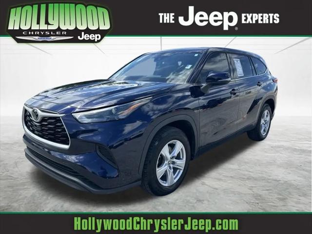 2022 Toyota Highlander L for sale in Hollywood, FL
