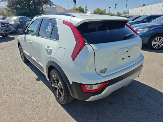 2025 Kia Niro LX