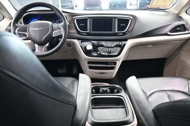 2019 Chrysler Pacifica Touring L