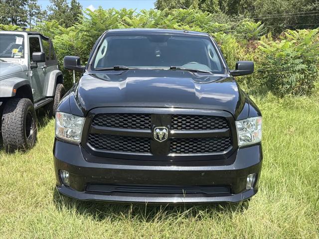 2017 Ram 1500 Express Crew Cab 4x2 57 Box