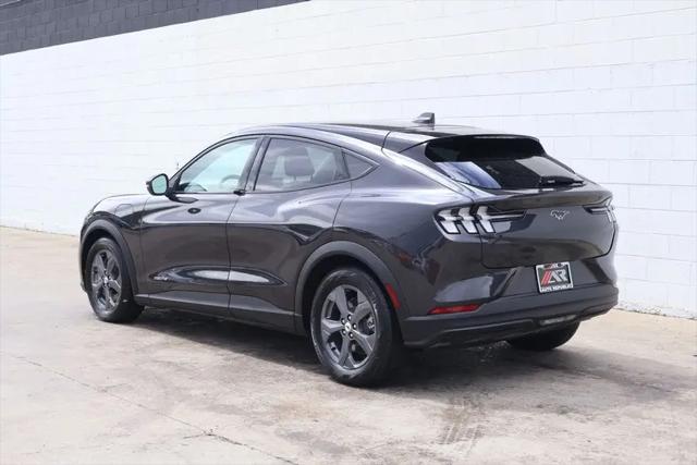 2022 Ford Mustang Mach-E Select