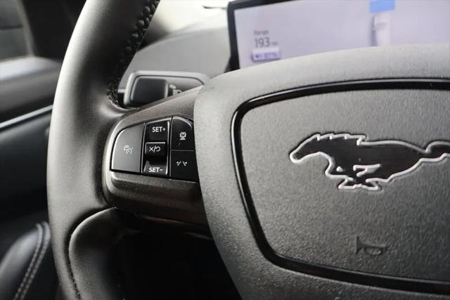 2022 Ford Mustang Mach-E Select