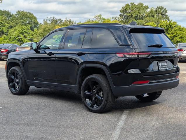 2025 Jeep Grand Cherokee Limited 4x2