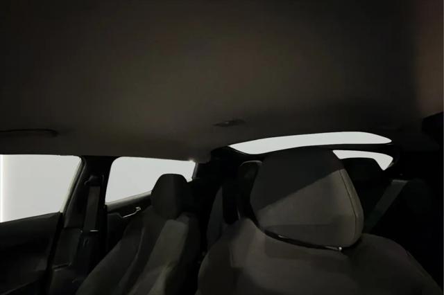 2014 Hyundai Veloster Base w/Black