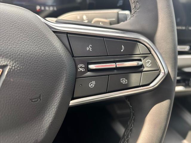 2027 Chevrolet Equinox LT - Photo 12