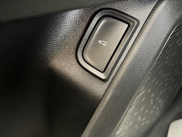 2027 Chevrolet Equinox LT - Photo 20