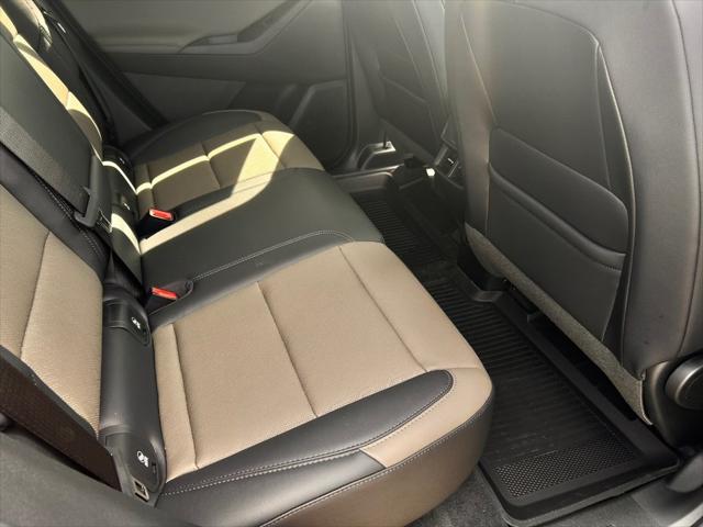 2027 Chevrolet Equinox LT - Photo 23