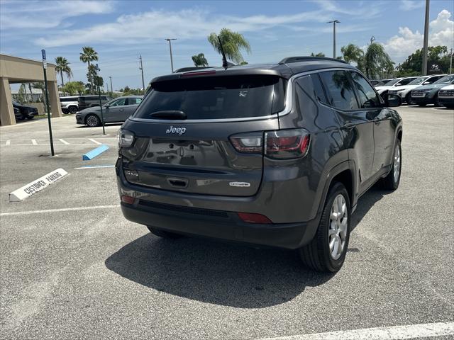 2022 Jeep Compass Latitude Lux 4x4
