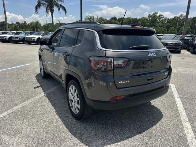 2022 Jeep Compass Latitude Lux 4x4