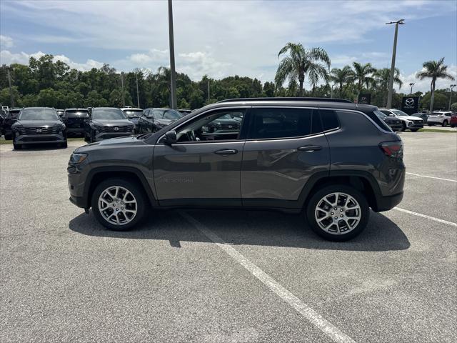 2022 Jeep Compass Latitude Lux 4x4