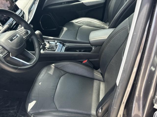 2022 Jeep Compass Latitude Lux 4x4