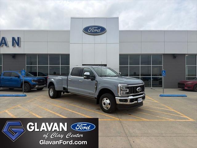 2026 Ford F-350 LARIAT for sale in Clay Center, KS