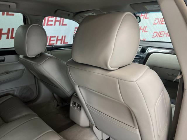 2011 Cadillac DTS Standard