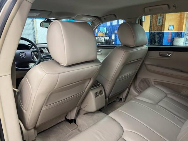 2011 Cadillac DTS Standard