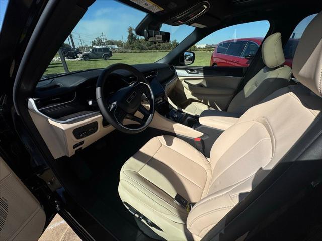 2025 Jeep Grand Cherokee Limited 4x2