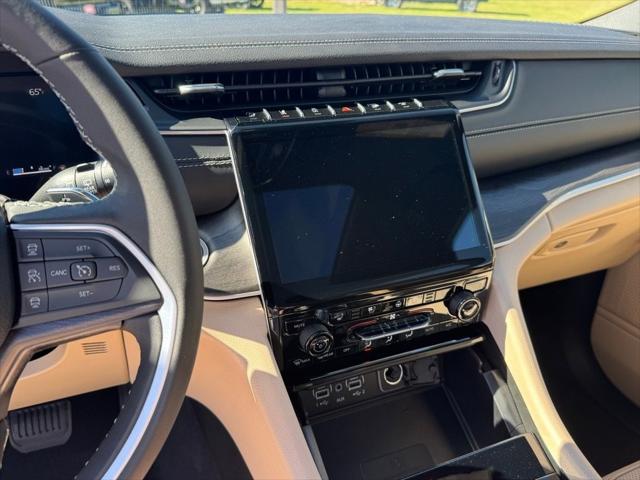 2025 Jeep Grand Cherokee Limited 4x2