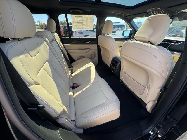 2025 Jeep Grand Cherokee Limited 4x2
