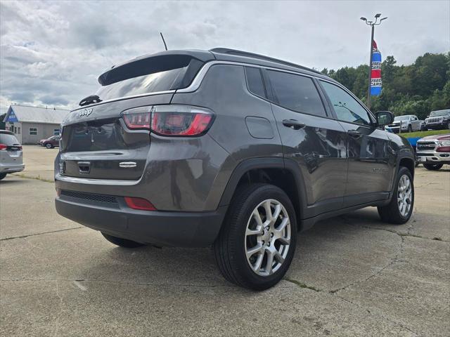 2022 Jeep Compass Latitude Lux 4x4