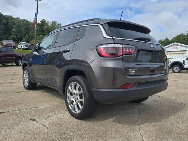 2022 Jeep Compass Latitude Lux 4x4