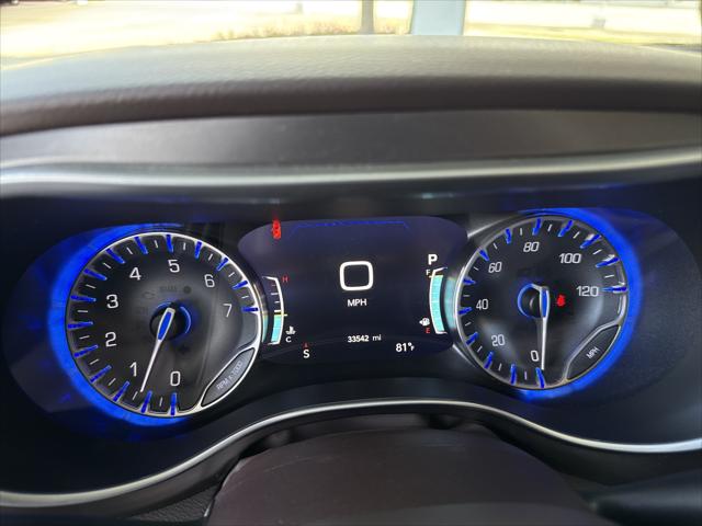 2017 Chrysler Pacifica Touring-L Plus