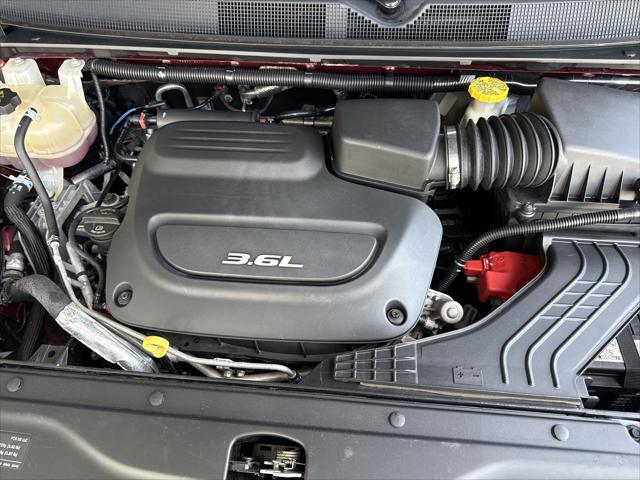 2017 Chrysler Pacifica Touring-L Plus