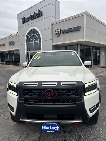2025 Nissan Frontier Crew Cab PRO-4X 4x4
