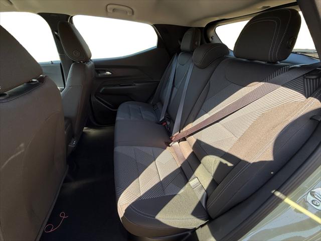 2027 Chevrolet Bolt LT FWD