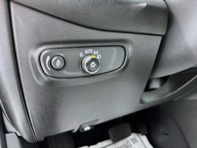 Used 2022 Chevrolet Equinox FWD LS For Sale in Olive Branch, MS