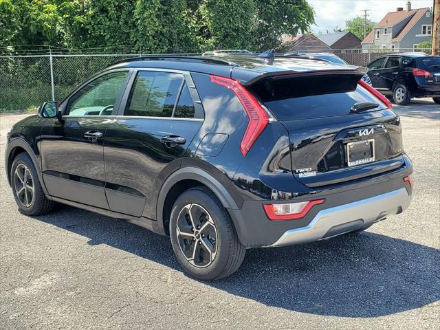2025 Kia Niro LX