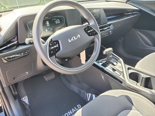 2025 Kia Niro LX