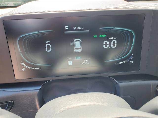 2025 Kia Niro LX