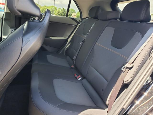 2025 Kia Niro LX