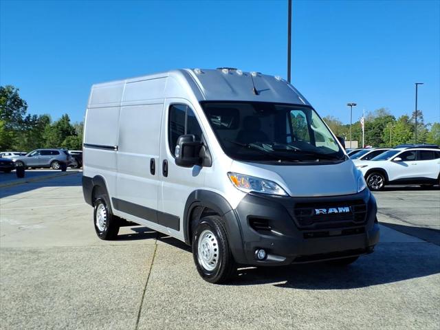 2026 Ram ProMaster Cargo Van Tradesman High Roof 136 WB w/Pass Seat