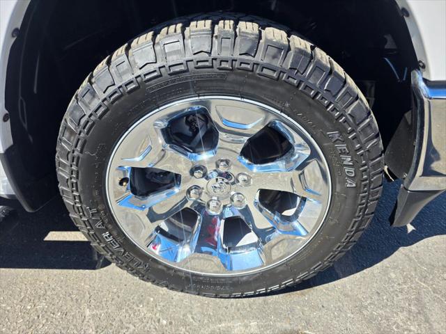 2019 Ram 1500 Big Horn/Lone Star Quad Cab 4x2 64 Box