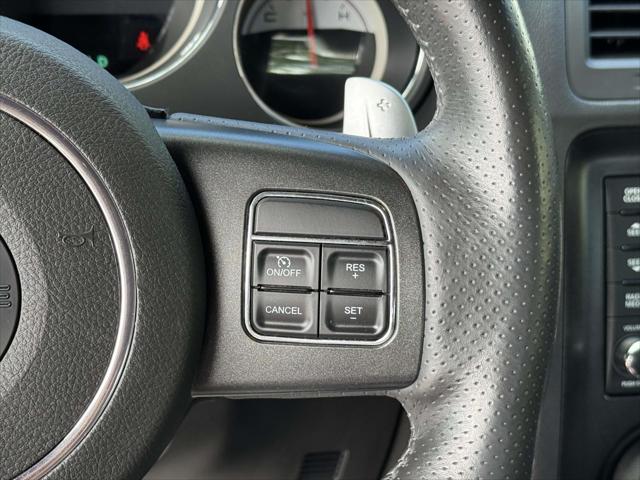 2014 Dodge Challenger Shaker Pkg
