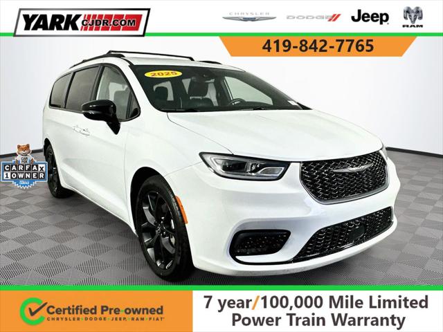 2025 Chrysler Pacifica Limited for sale in Toledo, OH