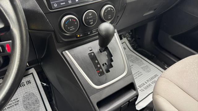 2012 Mazda Mazda5 Sport
