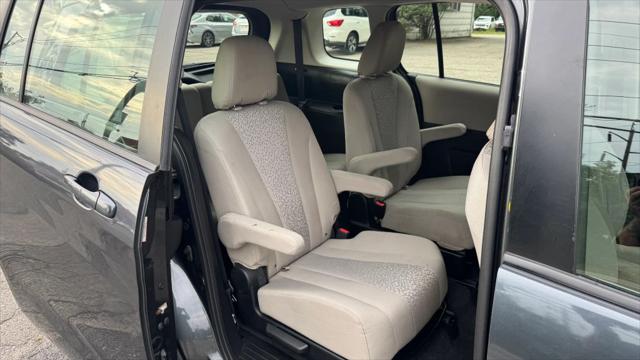 2012 Mazda Mazda5 Sport