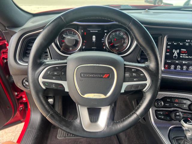 2017 Dodge Challenger SXT Plus