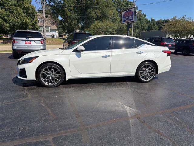 2023 Nissan Altima SL Intelligent AWD for sale in Beloit, WI